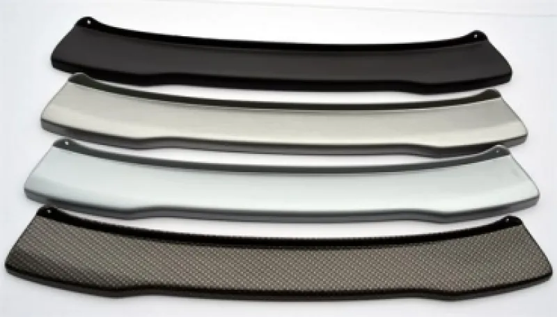 RGM® Ladekantenschutz ABS schwarz passend für VW T6 ab 9/2015 mit Heckklappe ger.