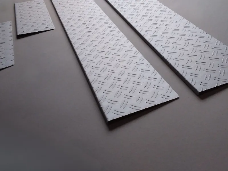 Trittschutzblech-Set (4tlg.) Alu Riffel matt passend für Citroen Spacetourer ab 2016