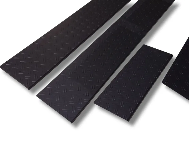 Trittschutzblech-Set (4tlg.) Alu Riffel schwarz passend für Opel Vivaro C ab 2019