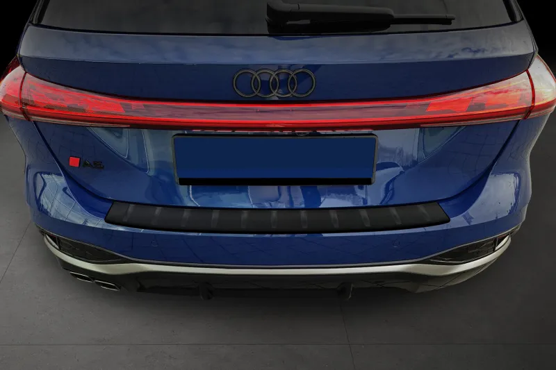 BLACK Ladekantenschutz Edelstahl passend für Audi A5 Avant (B10) / S5 ab 11/2024