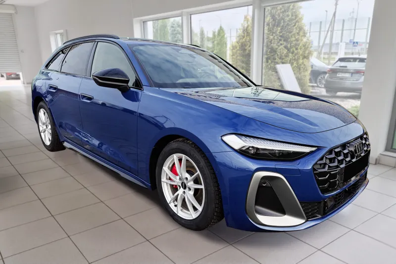 BLACK Ladekantenschutz Edelstahl passend für Audi A5 Avant (B10) / S5 ab 11/2024