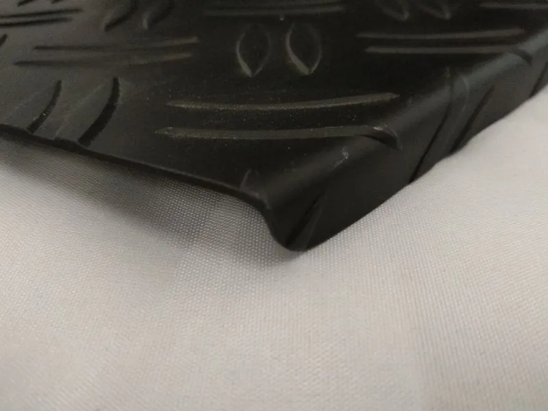 Trittschutzblech-Set (3) Alu Riffel schwarz passend für VW T5/T6/T6.1 ab 2003