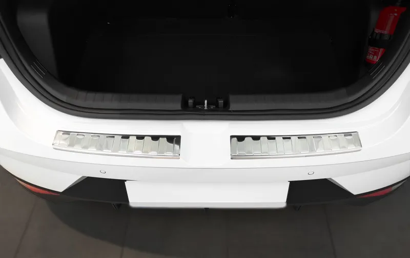 CLASSIC Edelstahl Ladekantenschutz 2-teilig passend für Hyundai i20/III. Gen. Typ BC3 ab 8/2020