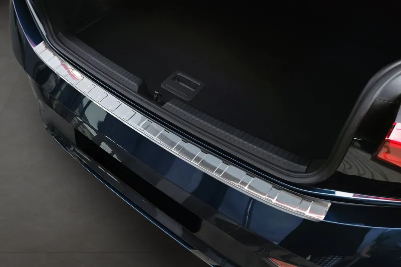 CLASSIC Edelstahl Ladekantenschutz passend für Cupra Born ab 9/2021