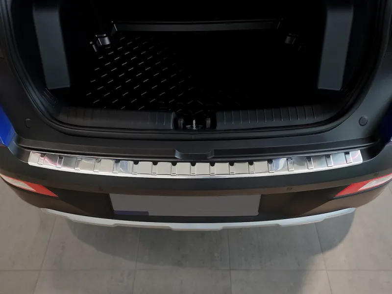 CLASSIC Edelstahl Ladekantenschutz passend für Hyundai Bayon ab 3/2021