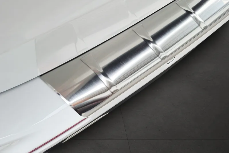 CLASSIC Edelstahl Ladekantenschutz passend für Mercedes E-Klasse T-Modell S214 Kombi ab 06/2023