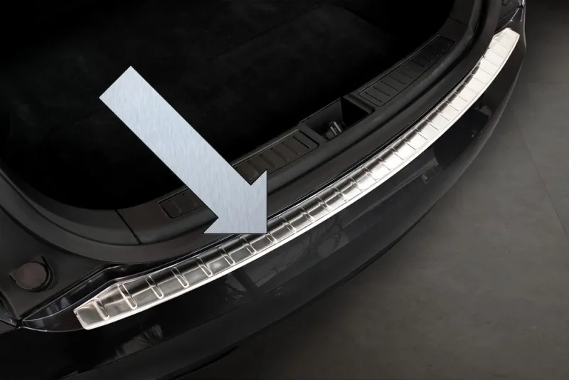 CLASSIC Edelstahl Ladekantenschutz passend für Tesla Model S ab 07/2012