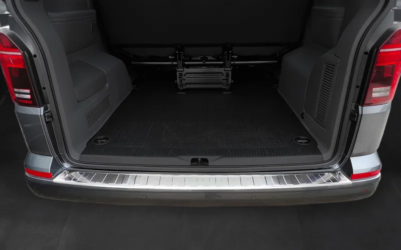 CLASSIC Edelstahl Ladekantenschutz passend für VW T6/T6.1 mit Heckklappe ab 4/2015