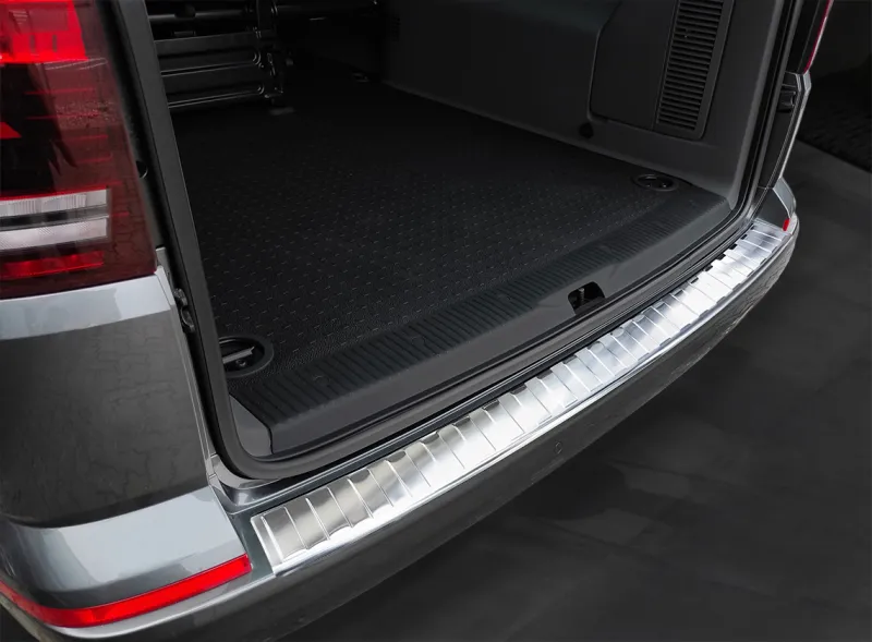 CLASSIC Edelstahl Ladekantenschutz passend für VW T6/T6.1 mit Heckklappe ab 4/2015