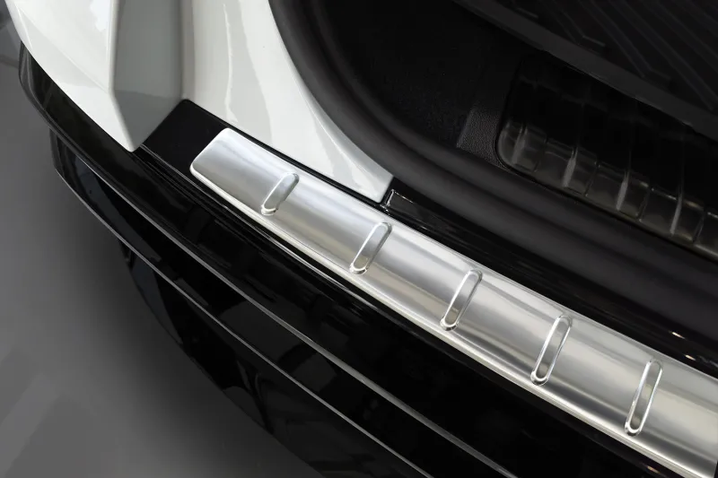 CLASSIC Ladekantenschutz Edelstahl passend für Audi Q5 III (GU) ab 02/2025