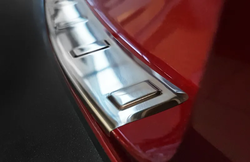 CLASSIC Ladekantenschutz Edelstahl passend für Mazda CX-30 ab 3/2019