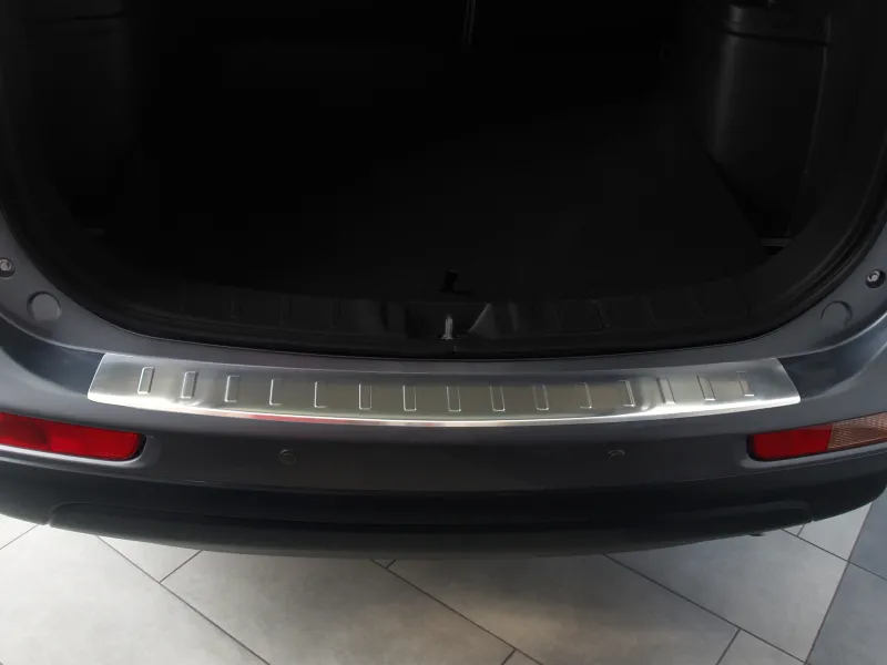 CLASSIC Ladekantenschutz Edelstahl passend für Mitsubishi Outlander III 2013 - 2015