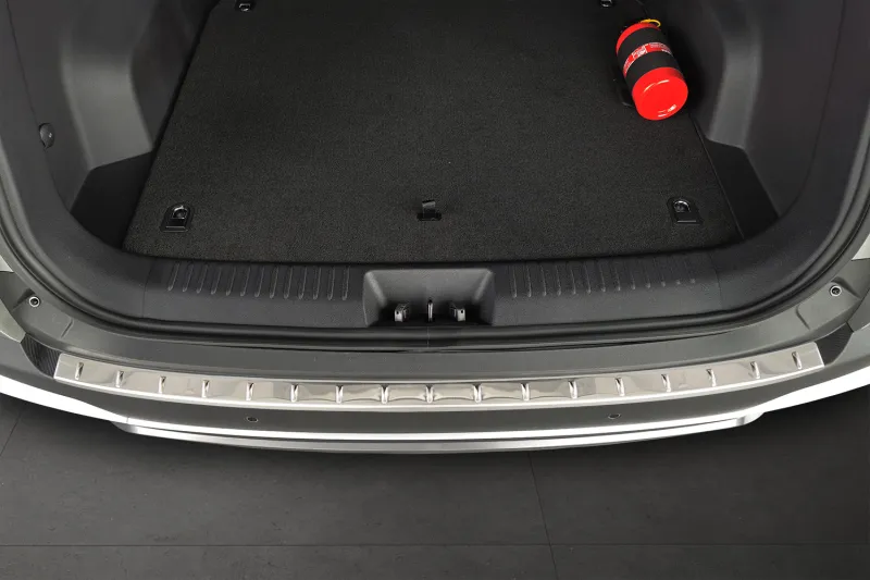 CLASSIC Ladekantenschutz Edelstahl passend für Omoda 5 ab 04/2024