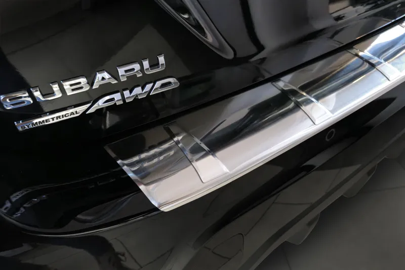 CLASSIC Ladekantenschutz Edelstahl passend für Subaru Crosstrek III ab 1/2024