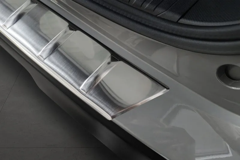 CLASSIC Ladekantenschutz Edelstahl passend für Subaru Forester VI (SL) ab 11/2024