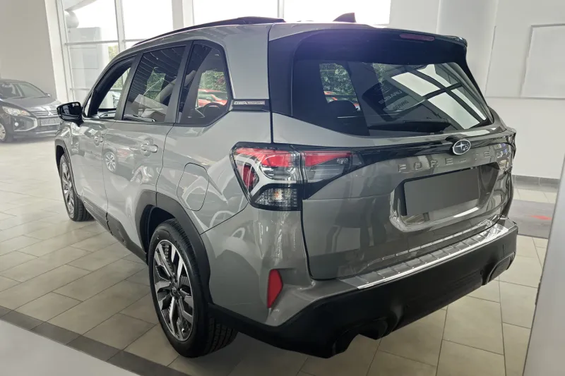 CLASSIC Ladekantenschutz Edelstahl passend für Subaru Forester VI (SL) ab 11/2024