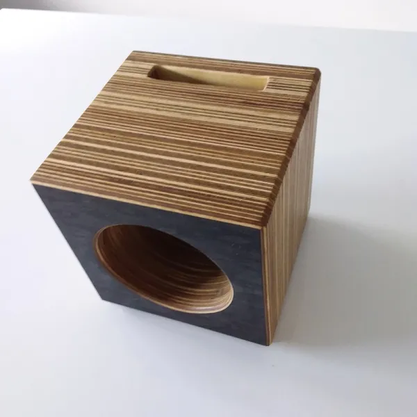 Lautsprecher Handy Design Woodspeaker Handy-Ladestation Cube Massivholz mit edlem Vogelaugenfurnierholz schwarz