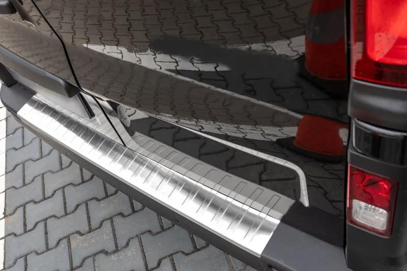 Ladekantenschutz Edelstahl gebürstet matt passend für Nissan NV300 ab 2016