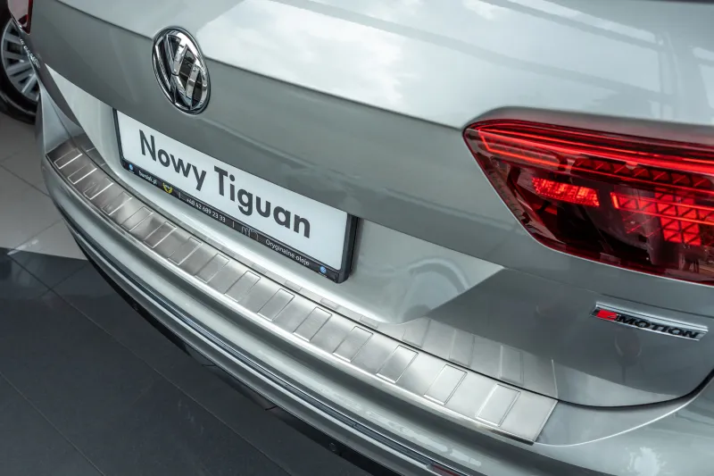 Ladekantenschutz Edelstahl gebürstet matt passend für VW Tiguan Allspace ab 2017