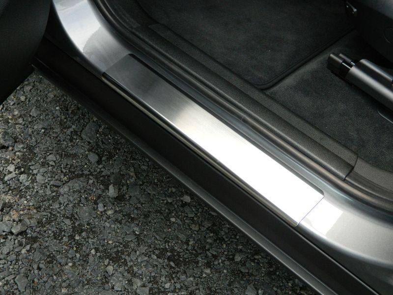 Einstiegsleisten passend für Fiat Doblo Set 2tlg. Edelstahl gebürstet mit Glanzrand ohne Gravur