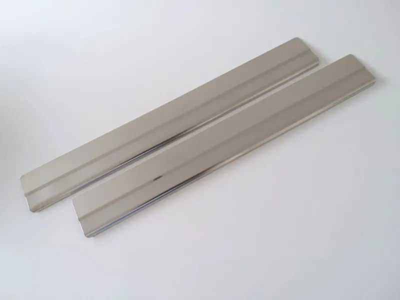 Einstiegsleisten passend für Ford Tourneo Connect II Edelstahl gebürstet mit Glanzrand