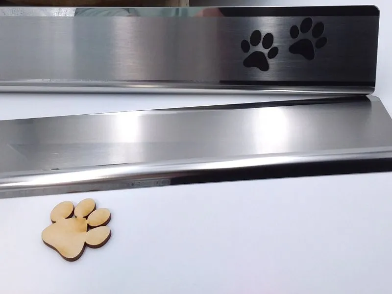 Einstiegsleisten passend für KIA Niro 2022 Set 4tlg. Edelstahl gebürstet mit Pfötchen Gravur