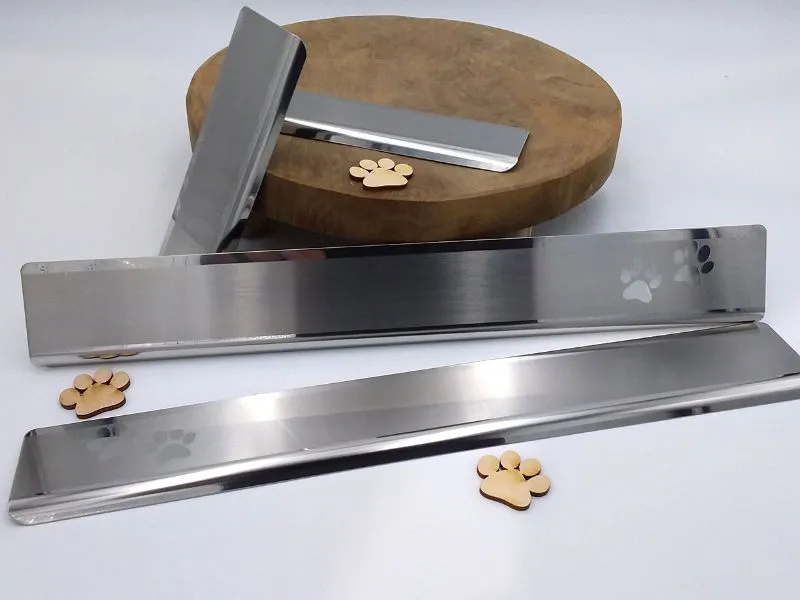 Einstiegsleisten passend für Nissan X-Trail (T33) Set 4tlg. Edelstahl gebürstet mit Pfötchen Gravur