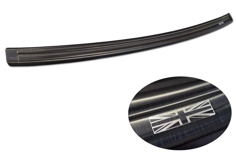 GRAPHIT Edelstahl Ladekantenschutz mit Gravur passend für MG ZS Facelift 10/2019 - 10/2024