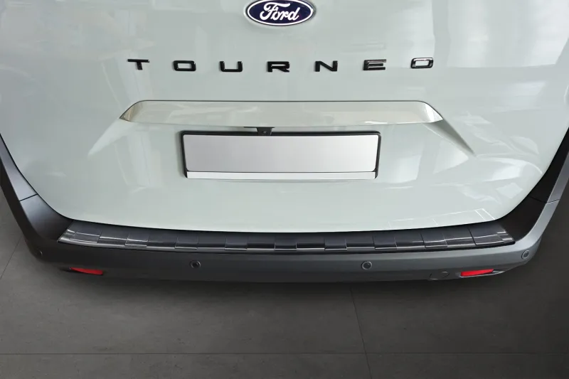 GRAPHIT Edelstahl Ladekantenschutz passend für Ford Tourneo Courier II ab 07/2023