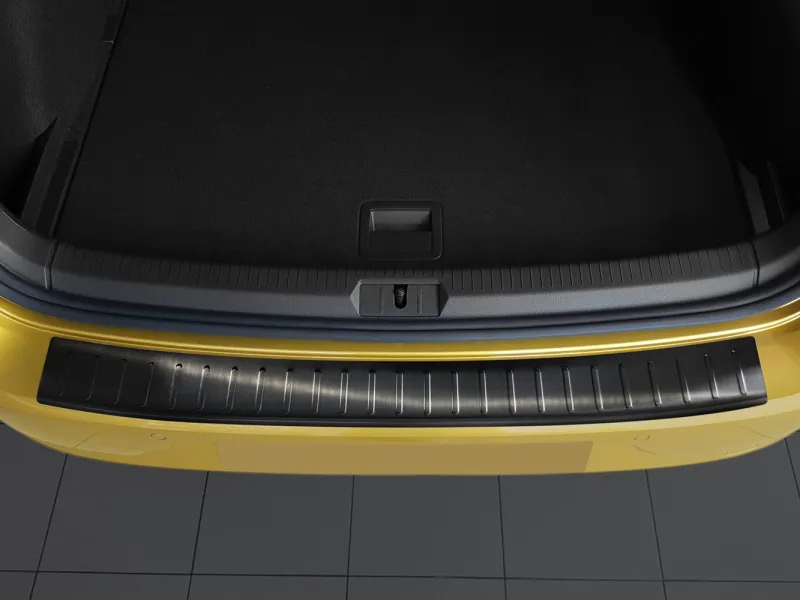 GRAPHIT Edelstahl Ladekantenschutz passend für VW Golf VII 08/2012 - 10/2019