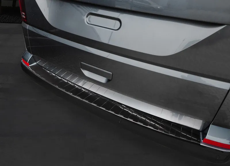 GRAPHIT Edelstahl Ladekantenschutz passend für VW T6/T6.1 mit Heckklappe ab 4/2015