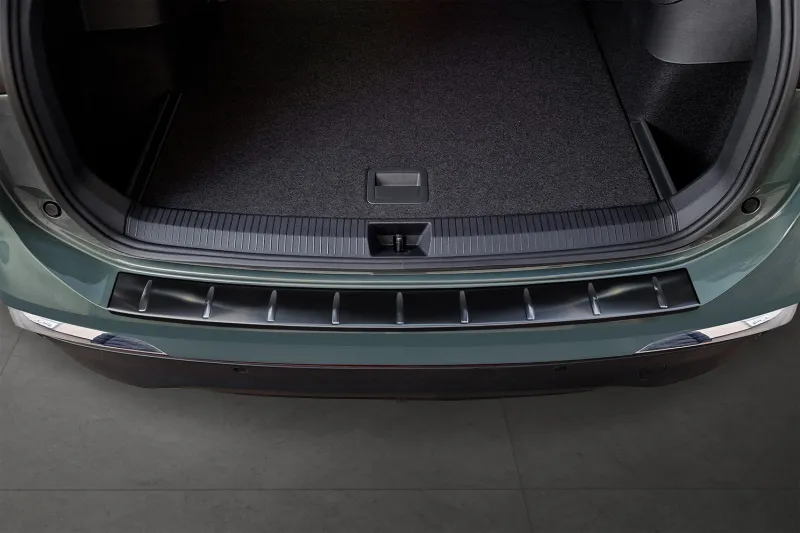 GRAPHIT Edelstahl Ladekantenschutz passend für VW Tiguan III ab 11/2023