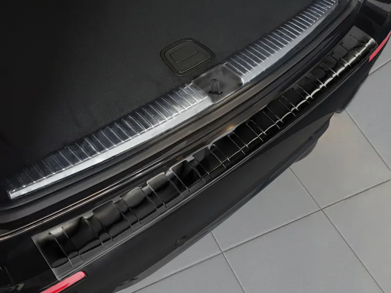 GRAPHIT Edelstahl schwarz Ladekantenschutz passend für Mercedes E-Klasse S213 Kombi ab 4/2016