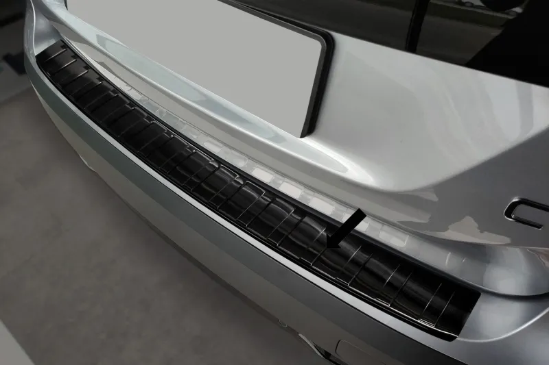 GRAPHIT Ladekantenschutz Edelstahl passend für Citroen C4 III + e-C4 ab 09/2020