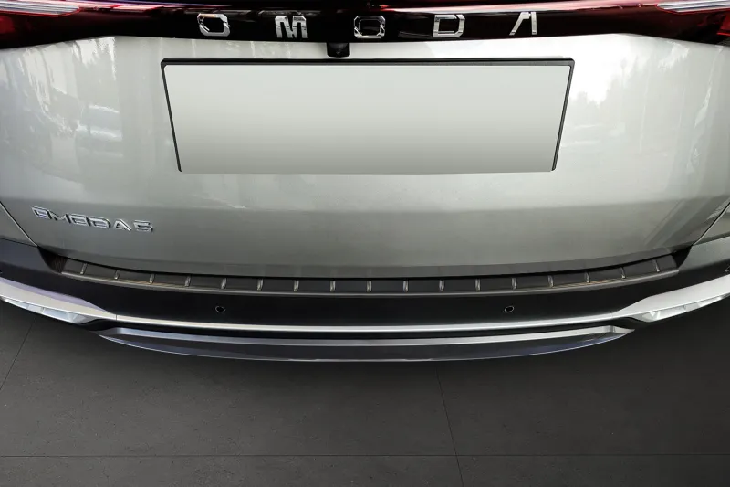 GRAPHIT Ladekantenschutz Edelstahl passend für Omoda 5 ab 04/2024