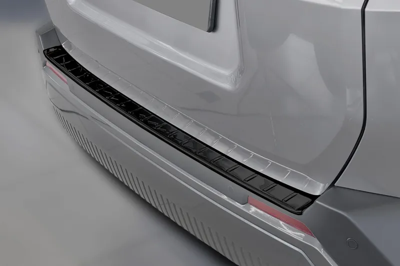 GRAPHIT Ladekantenschutz Edelstahl passend für Toyota RAV4 VI. ab 02/2026