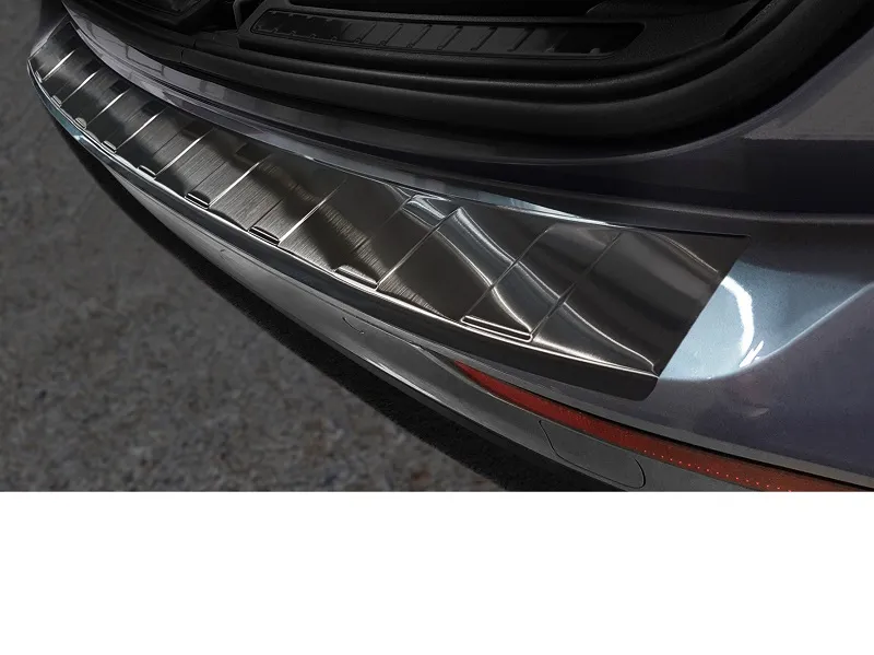 GRAPHIT Ladekantenschutz Edelstahl passend für Volvo V60 2. Generation ab 2/2018