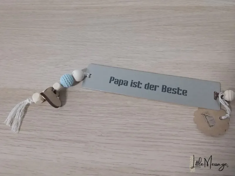 Kleine Spruchtafel | Botschaft | Anhänger PAPA IST DER BESTE