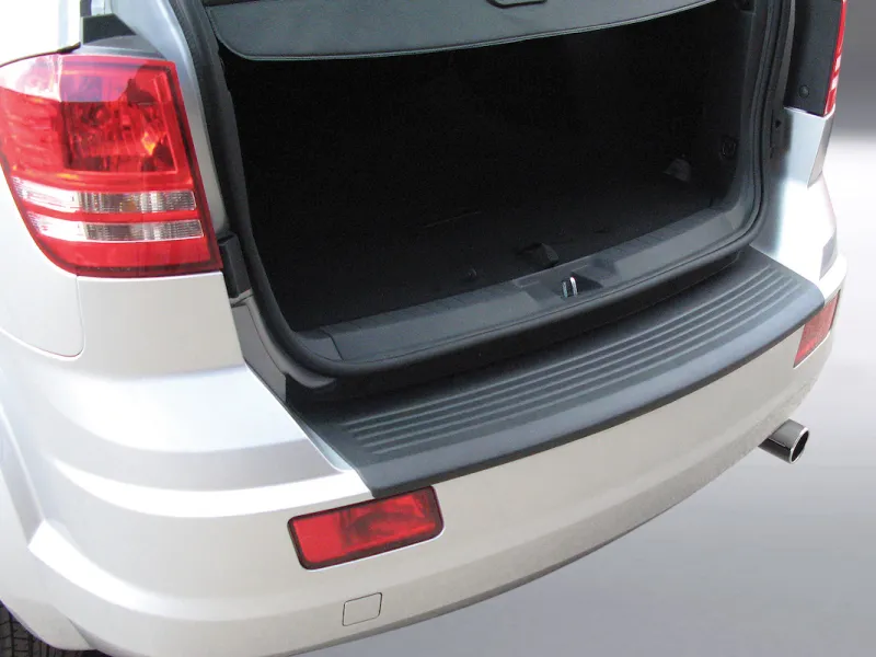 RGM® Ladekantenschutz ABS schwarz passend für Dodge Journey ab 9/2011 gerippt