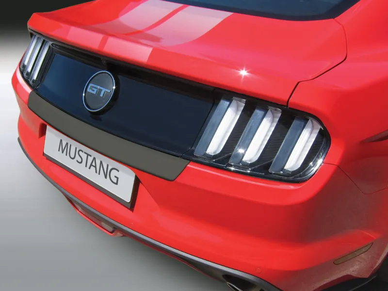 RGM® Ladekantenschutz ABS schwarz passend für Ford USA Mustang 1/2015-12/2017 klein