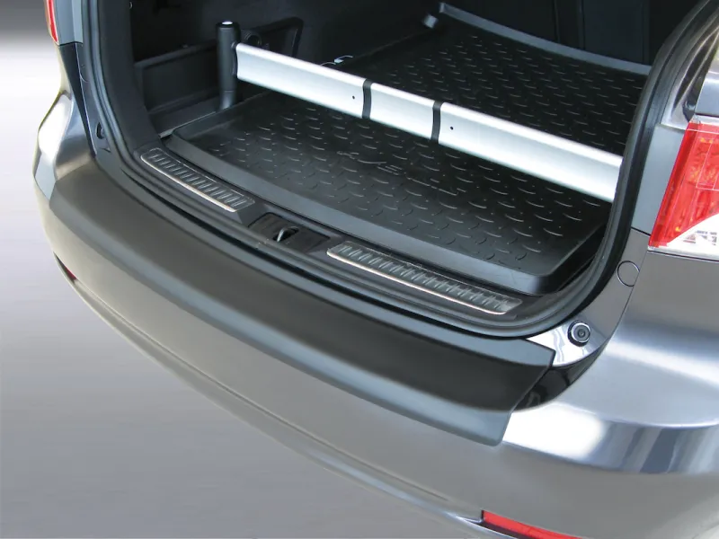 RGM® Ladekantenschutz ABS schwarz passend für Toyota Avensis 1/2009 - 12/2011