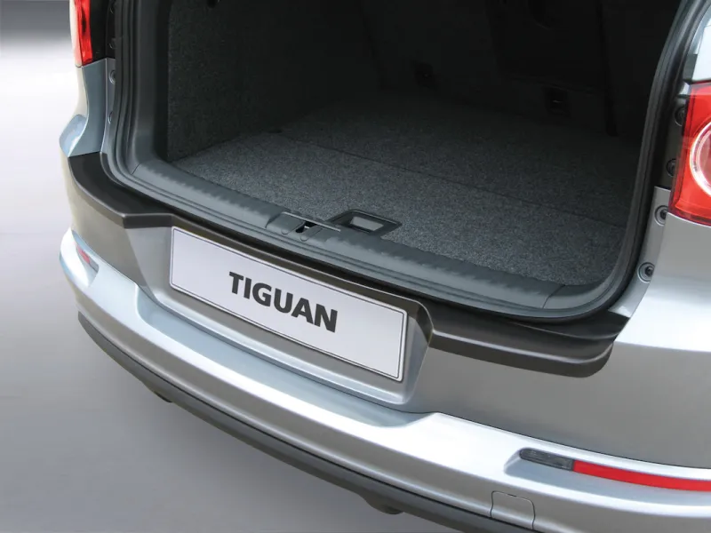 RGM® Ladekantenschutz ABS schwarz passend für VW Tiguan 11/2007-3/2016 mit AHK
