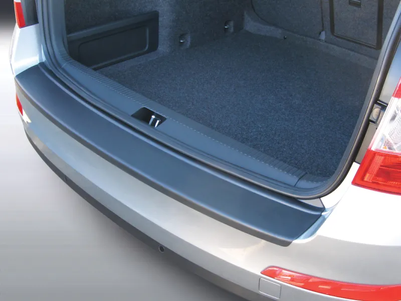 RGM® Ladekantenschutz ABS schwarz passend für Skoda Octavia 3 ab 2013-2017 (nicht RS)
