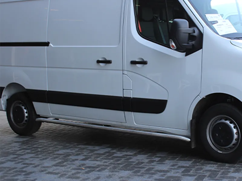 Schwellerrohr Set Edelstahl matt gebogen passend für Renault Trafic ab 2022 (L2)