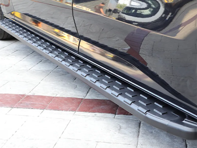 Trittbretter Alu/ABS schwarz passend für Ford Transit Custom II ab 2023 (L2) Grip