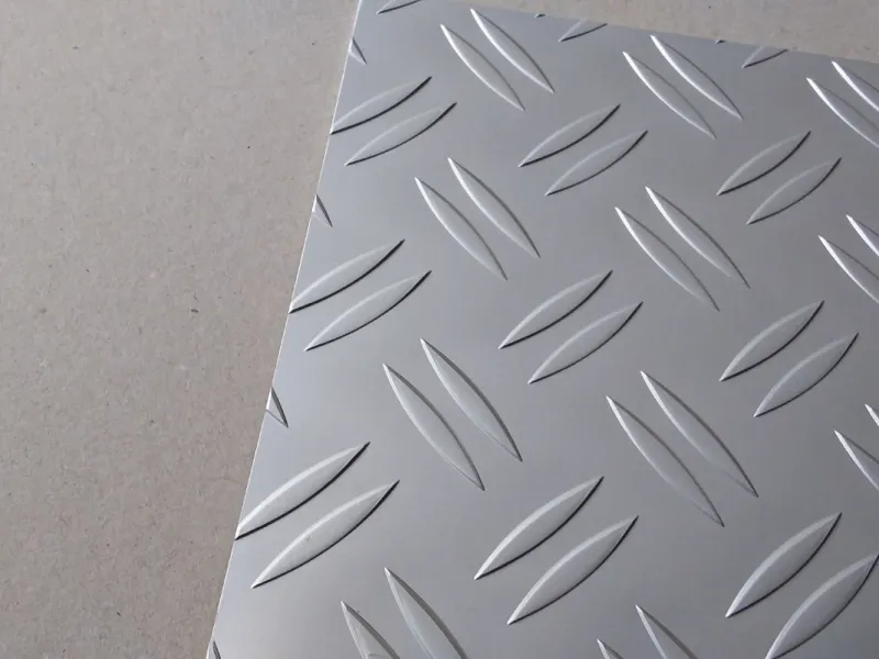 Trittschutzblech-Set (2tlg.) Alu Riffel matt passend für VW T5/T6/T6.1 ab 2003