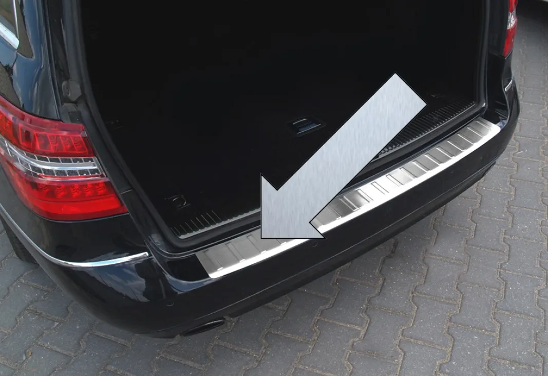 passend E-Klasse V2A S212 silber für Mercedes Ladekantenschutz