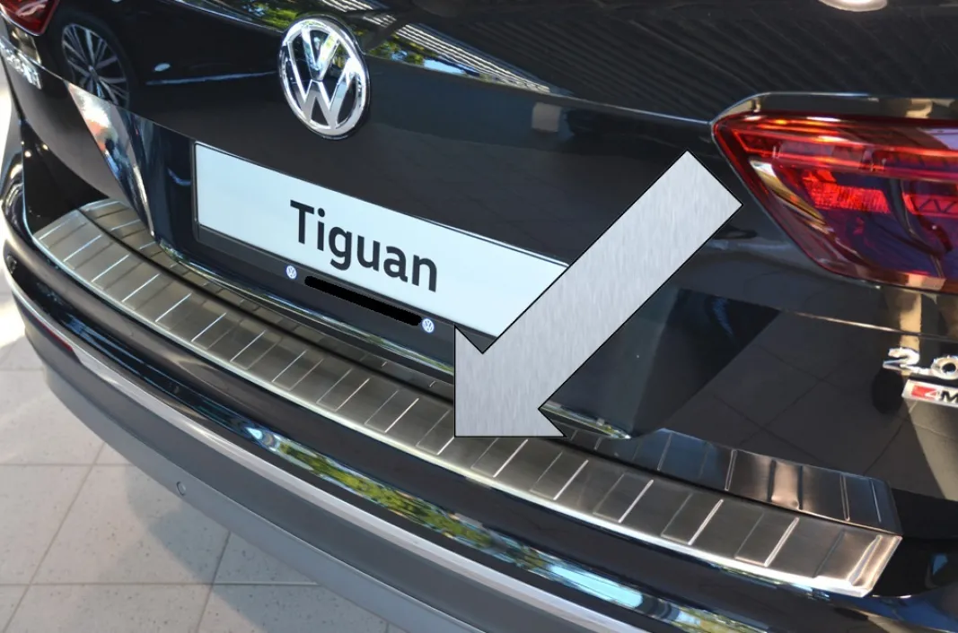 Ladekantenschutz V2A silber passend für VW Tiguan II.