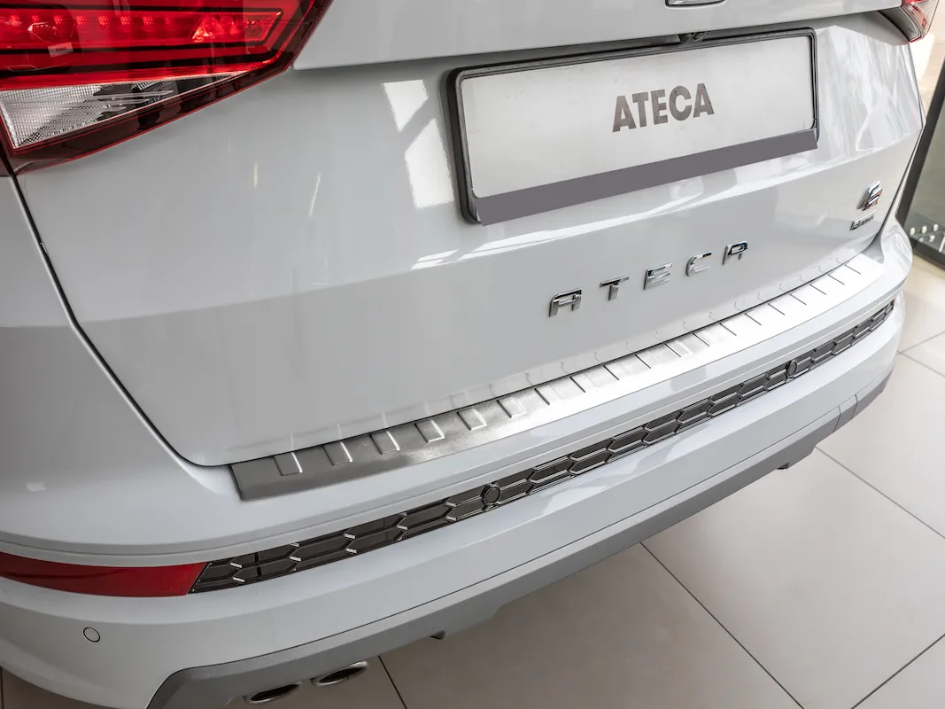 V2A gebürstet Ateca/Cupra Ateca für 2016 ab Seat Ladekantenschutz passend