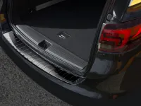 GRAPHIT schwarz Ladekantenschutz Edelstahl passend für Opel Astra K Sportstourer ab 10/2015